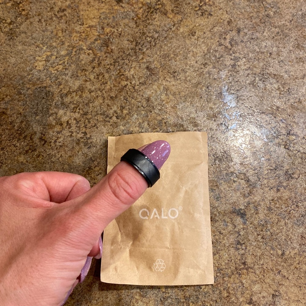 Qalo ring size 10- MENS awesome. Never worn.